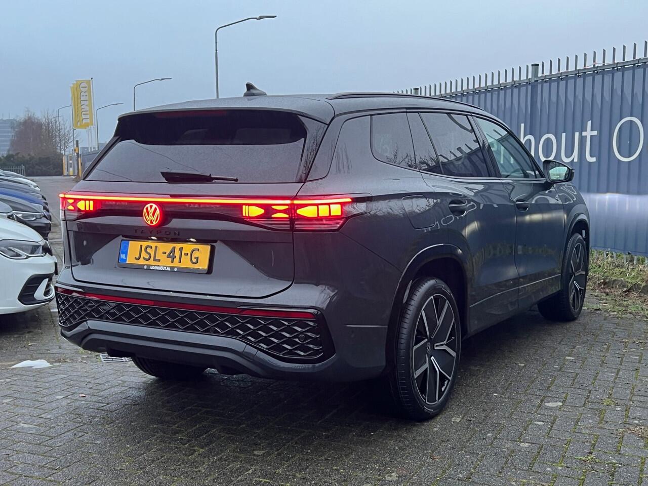 Volkswagen Tayron 1.5 eHybrid 272pk DSG R-Line Edition / Demonstratieauto