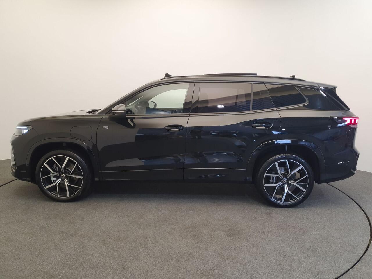 Volkswagen Tayron 1.5 eHybrid 272pk DSG/AUT R-Line Wegklapbare trekhaak, Panoramadak, Harman/Kardon