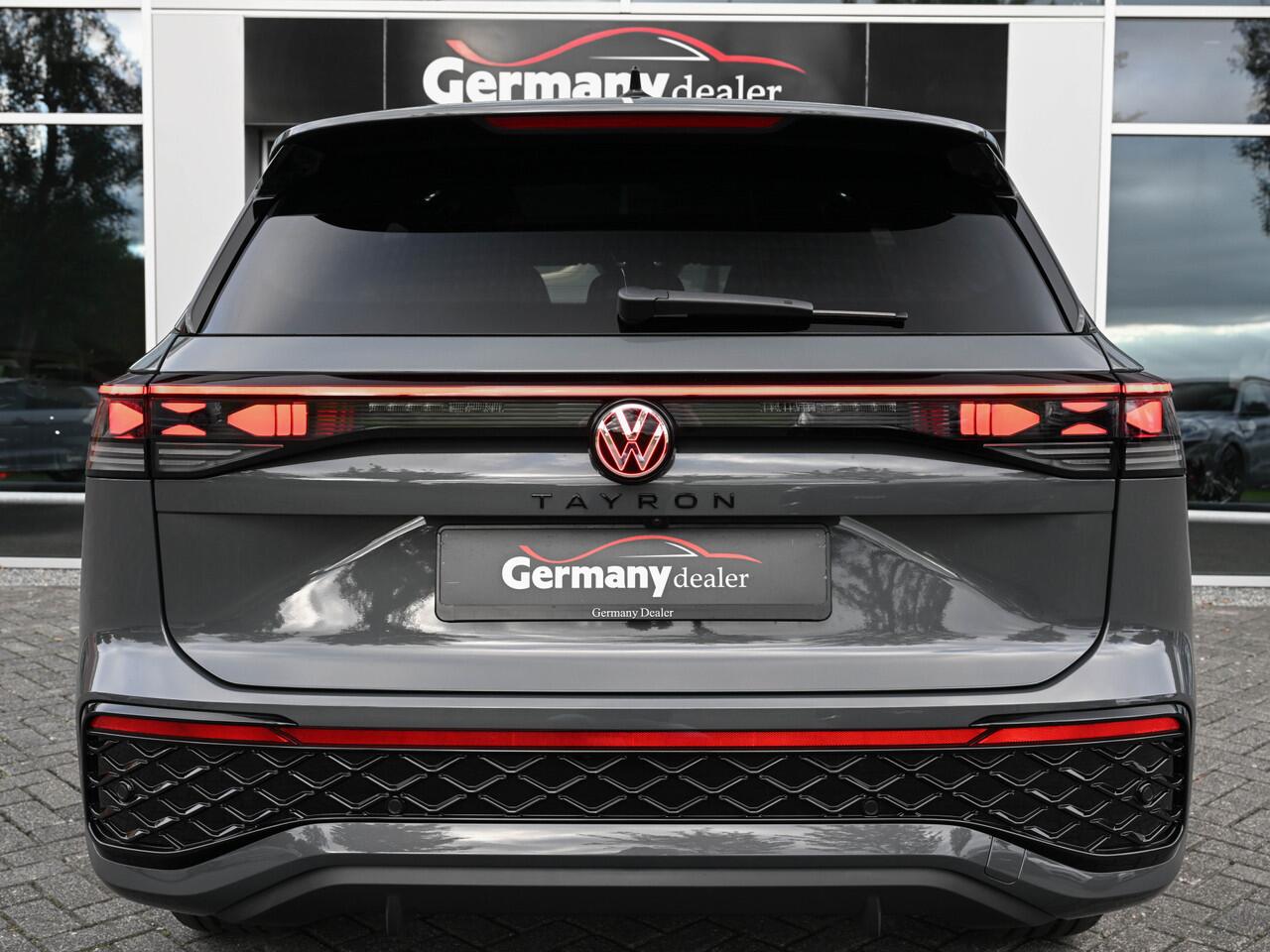 Volkswagen Tayron 1.5 eHybrid 272pk R-Line Edition NIEUW! Delphin Grey Pano ACC BSM Sfeerverl. Elektr.Klep Tr.haak VOL!!