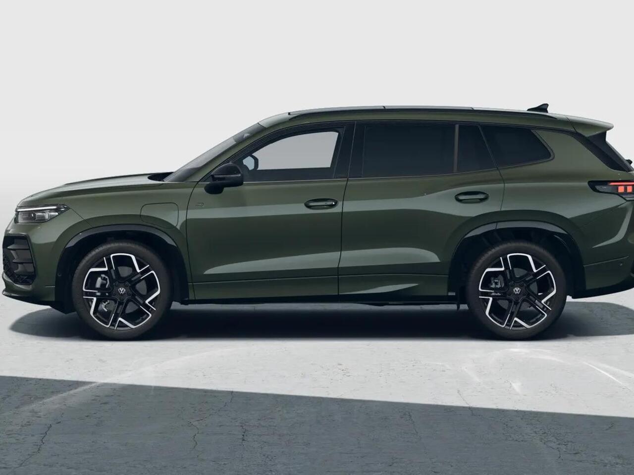 Volkswagen Tayron R-Line Edition 1.5 eHybrid 150 kW / 204 PK SUV 6 v