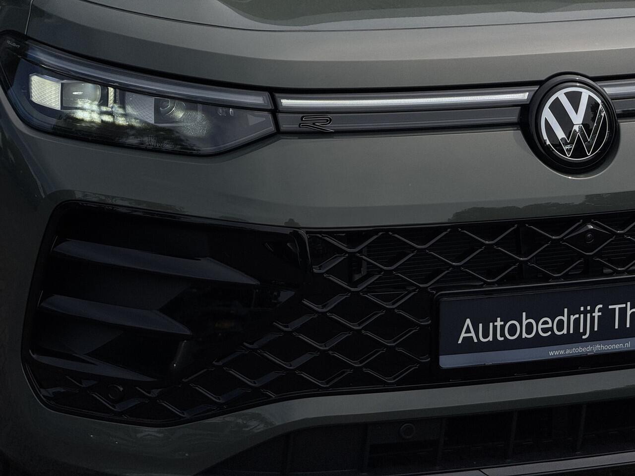 Volkswagen Tayron 1.5 eHybrid R-Line Edition 272PK Trekhaak | Pano | Massage