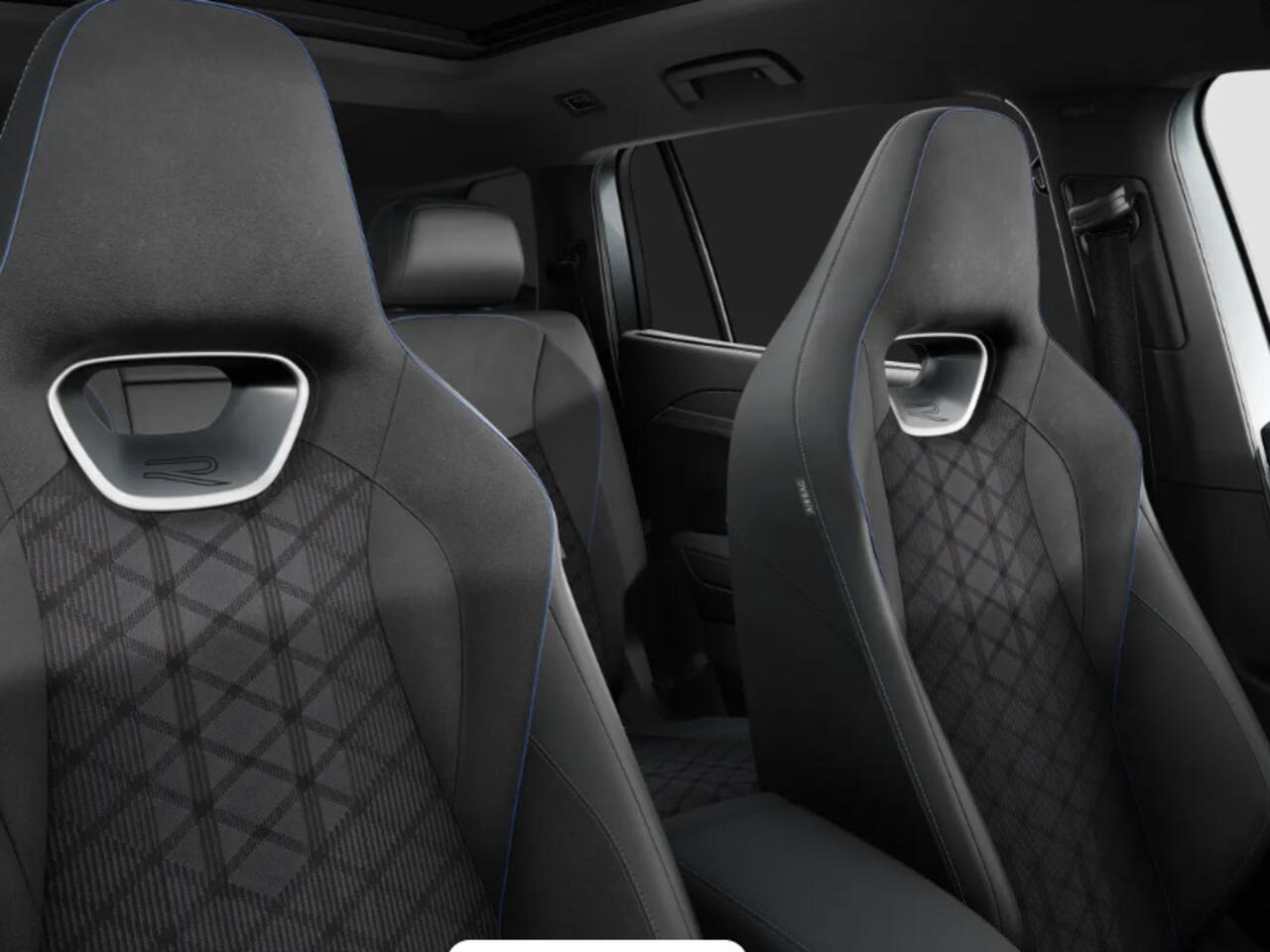 Volkswagen Tayron R-Line-Edition 1.5 eHybrid 272 pk 6 versn. DSG · Assistance Pakket · Design Pakket 'Black Style · Trekhaak inklapbaar, met elektrische ontgrendeling, incl. aanhangwagen- manoeuvreerhulp Trailer Assist · Winter pakket ·