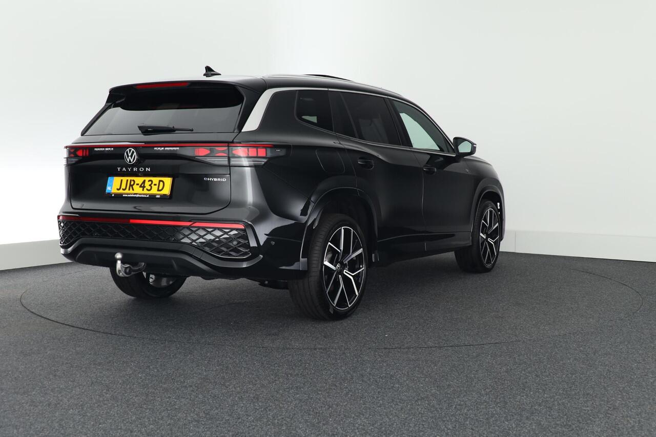 Volkswagen Tayron 1.5 272pk eHybrid R-Line Edition Trekhaak Camera Panoramadak Stoelverwarming Massage Carplay