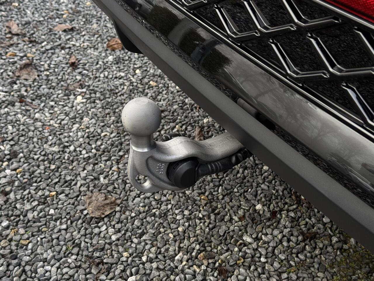 Volkswagen Tayron Hybrid 272pk DSG R-Line Blackstyle (Pano,Trekhaak,Camera)