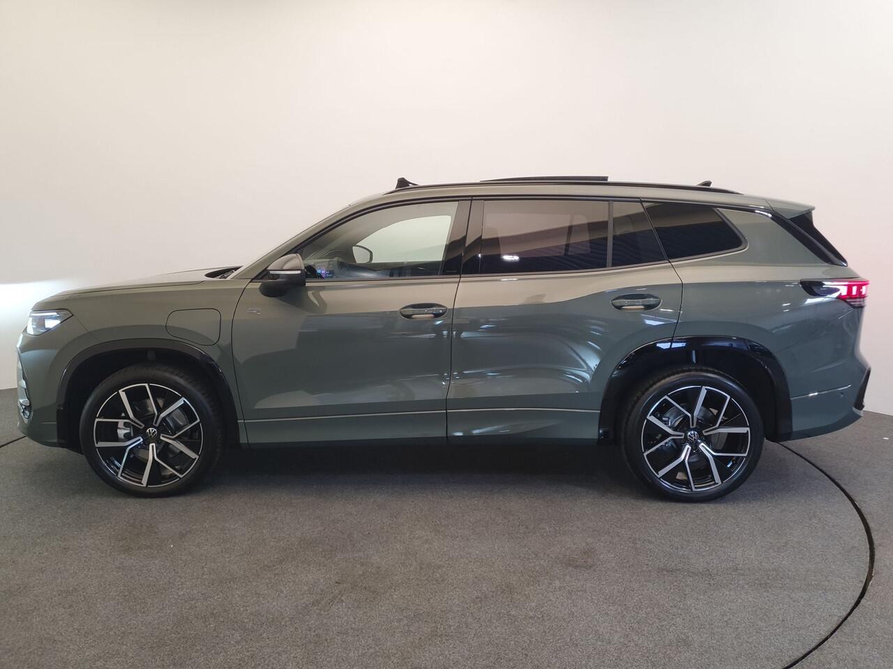 Volkswagen Tayron 1.5 eHybrid 272pk DSG/AUT R-Line Wegklapbare trekhaak, Panoramadak, Harman/Kardon