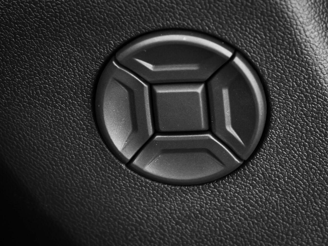 Volkswagen Tayron 1.5 eHybrid 204pk DSG Life Edition · Camera · Keyless · Stuur- & Stoelverwarming · Side Assist · Sfeerverlichting · ACC · Elek. Achterklep · Garantie t/m 30-12-2030 of 100.000km