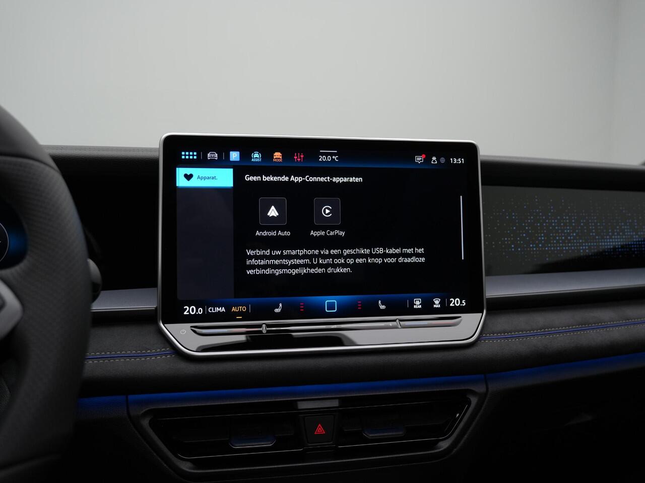 Volkswagen Tayron 1.5 eHybrid TSI 272 pk DSG R-Line Edition | Panoramadak | Adaptief onderstel | Achteruitrijcamera | Stuur-/stoelverwarming