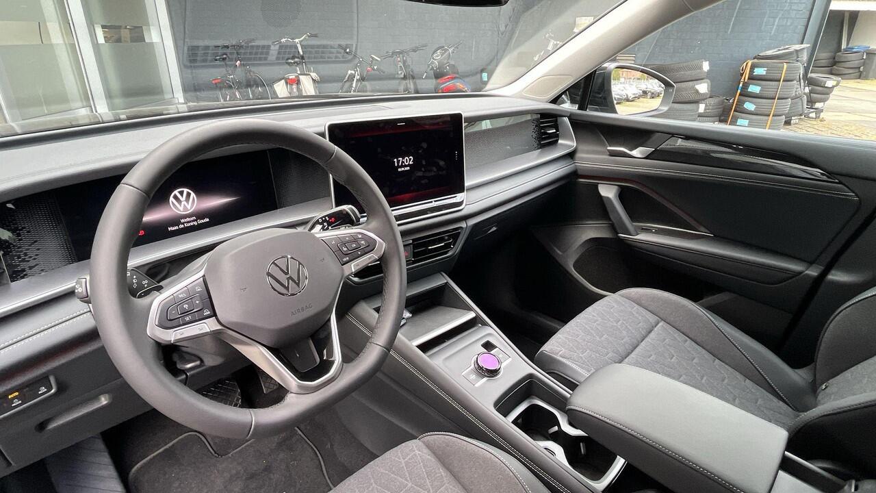 Volkswagen Tayron Life Edition 1.5 eHybrid 204 pk 6 versn. DSG · Trekhaak inklapbaar, met elektrische ontgrendeling, incl. aanhangwagen- manoeuvreerhulp Trailer Assist ·