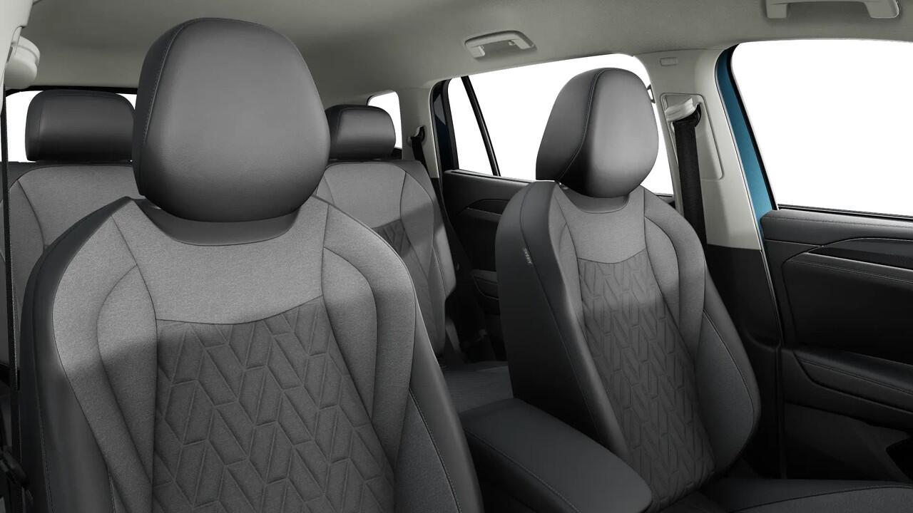 Volkswagen Tayron 1.5 eTSI 150PK DSG LIFE 7-PERSOONS/TREKHAAK/360CAMERA FABRIEKS GARANTIE Auto wordt verwacht!