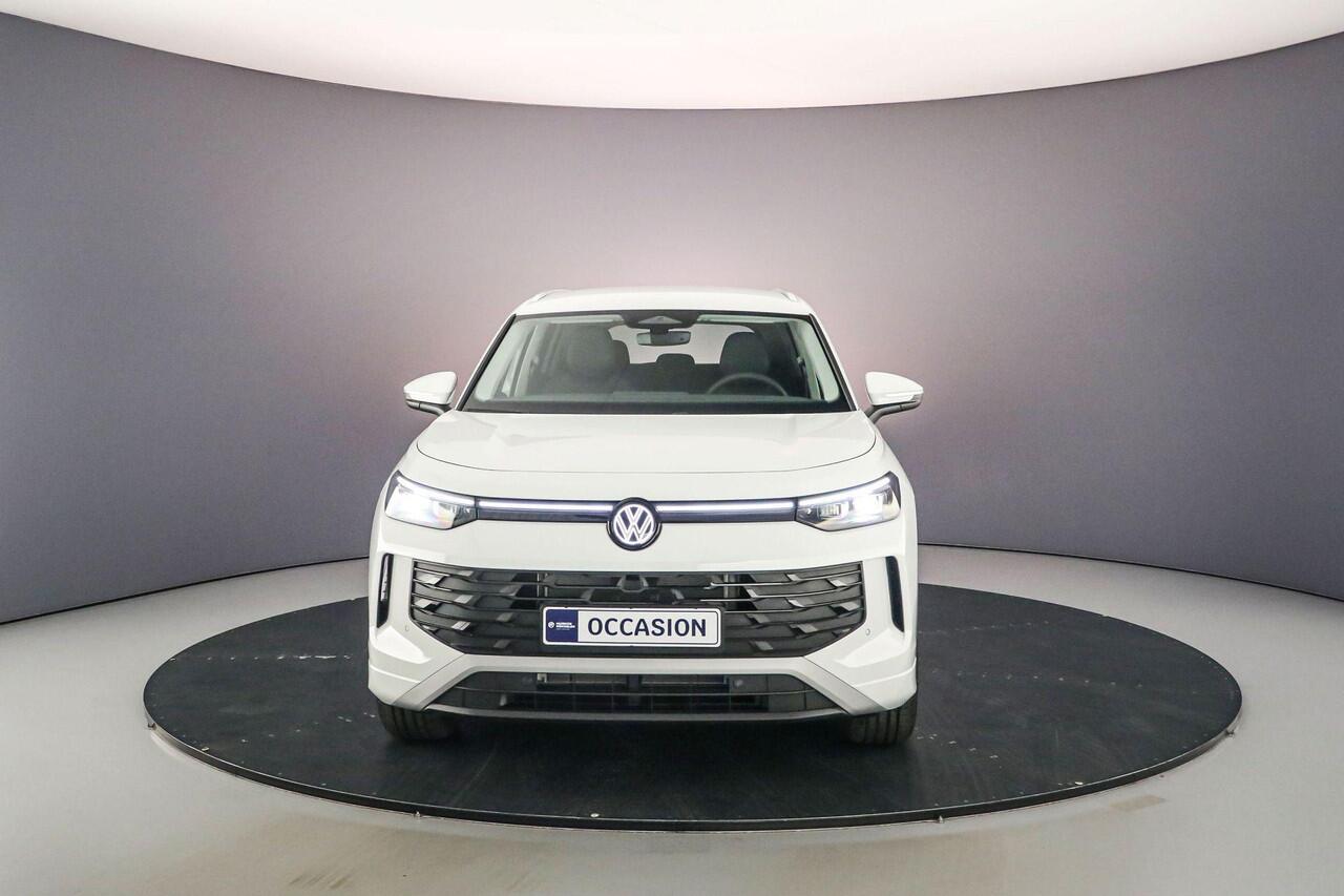 Volkswagen Tayron Life Edition 1.5 TSI eHybrid 204pk DSG Automaat Trekhaak, Achteruitrijcamera, Adaptive cruise control, Elektrische achterklep, Stoelverwarming, LED verlichting, Parkeersensoren