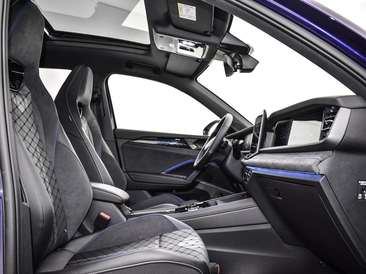 Volkswagen Tayron R-line Edition 1.5 eHybrid 272 pk 6 versn. DSG · Assistance Pakket Plus · Black Style Pakket · Design Pakket · Trekhaak inklapbaar, met elektrische ontgrendeling, incl. aanhangermanoeuvreerhulp Trailer Assist · Beschikbaar per Januari !