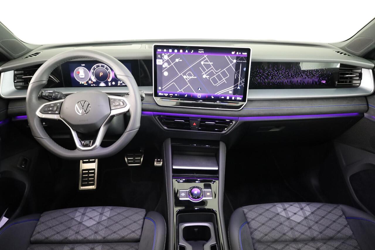 Volkswagen Tayron R-Line-Edition 1.5 110 kW / 150 pk eTSI SUV 7 vers n. DSG