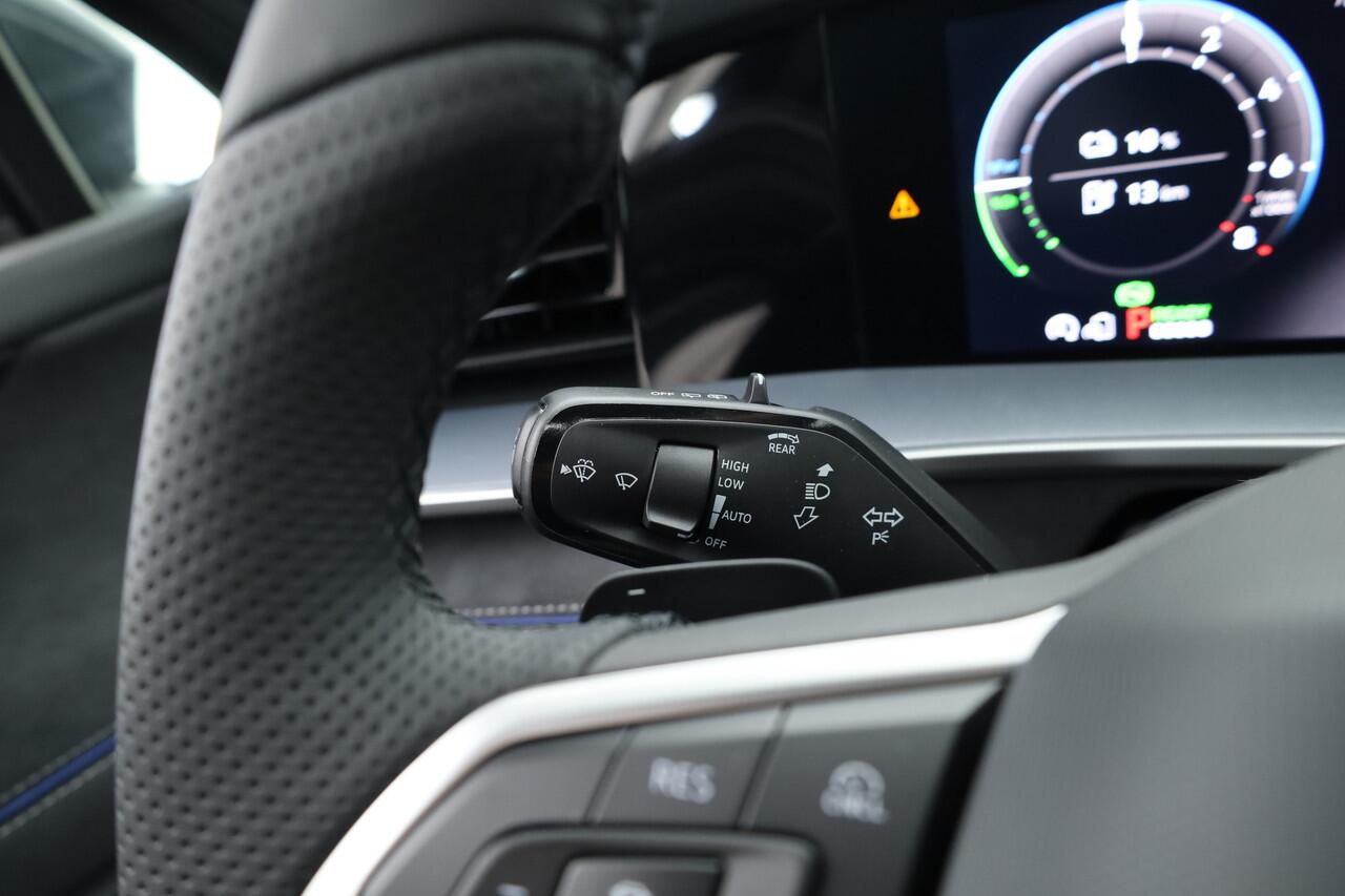 Volkswagen Tayron 1.5 eHybrid R-Line 272pk | Pano | Massage | Adapt. Cruise | Apple CarPlay | Stoel- Stuurverw. | 20''