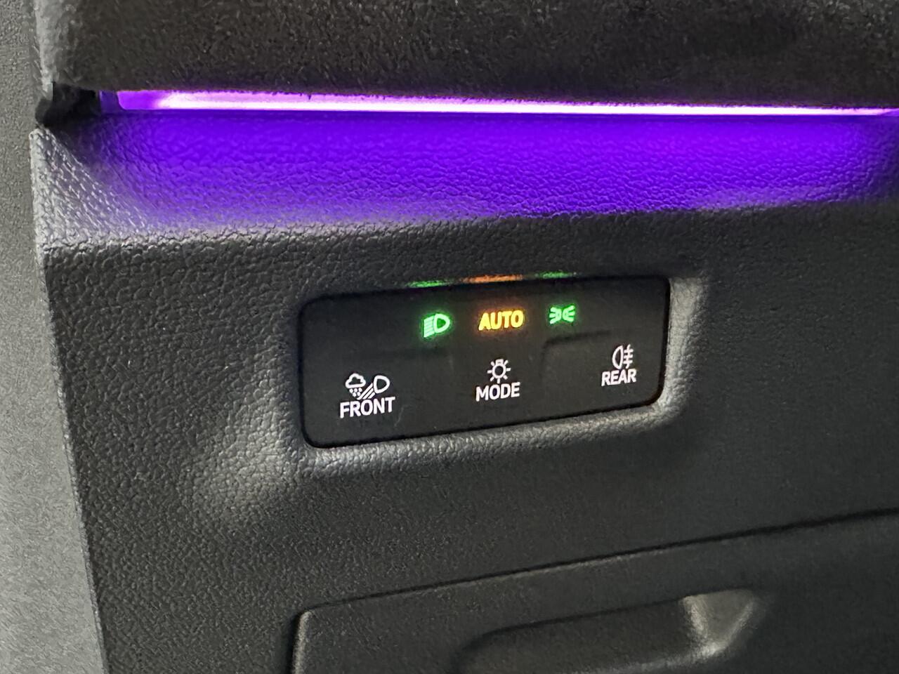 Volkswagen Tayron 1.5 eHybrid R-Line 272pk | Elek. Trekhaak | 360 camera | Pano | Stoel- en stuurverwarming