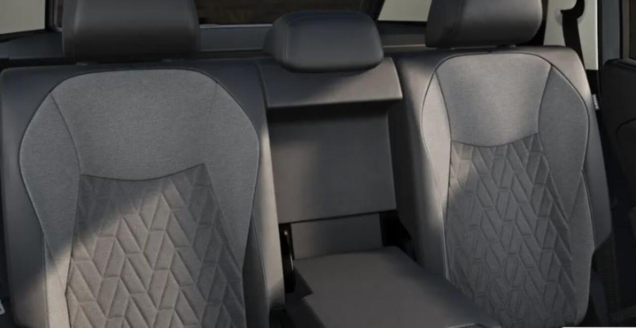 Volkswagen Tayron 1.5 eTSI Life Edition 7p. !!!Profiteer ook van 2.000 EURO inruilpremie!!!