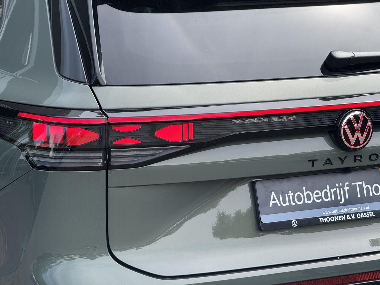 Volkswagen Tayron 1.5 eHybrid R-Line Edition 272PK Trekhaak | Pano | Massage