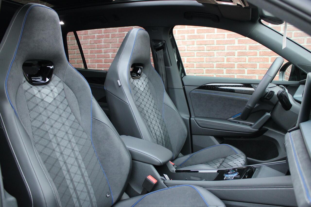 Volkswagen Tayron 1.5 eHybrid 272PK R-Line Edition |PANO-DAK|TREKHAAK|BLACK-STYLE|20-INCH|