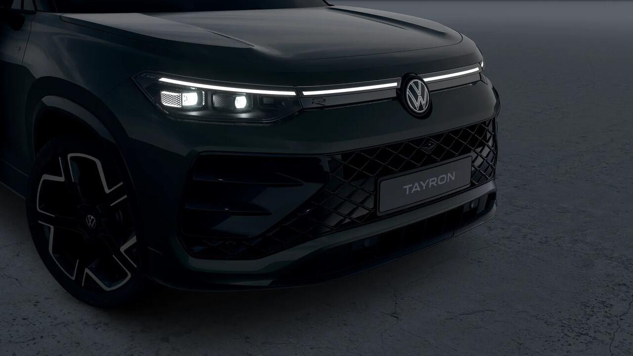 Volkswagen Tayron R-Line Edition | 'App-Connect' draadloze smartphone integratie | Automatische afstandsregeling (Adaptive Cruise Control) | Black Style Pakket