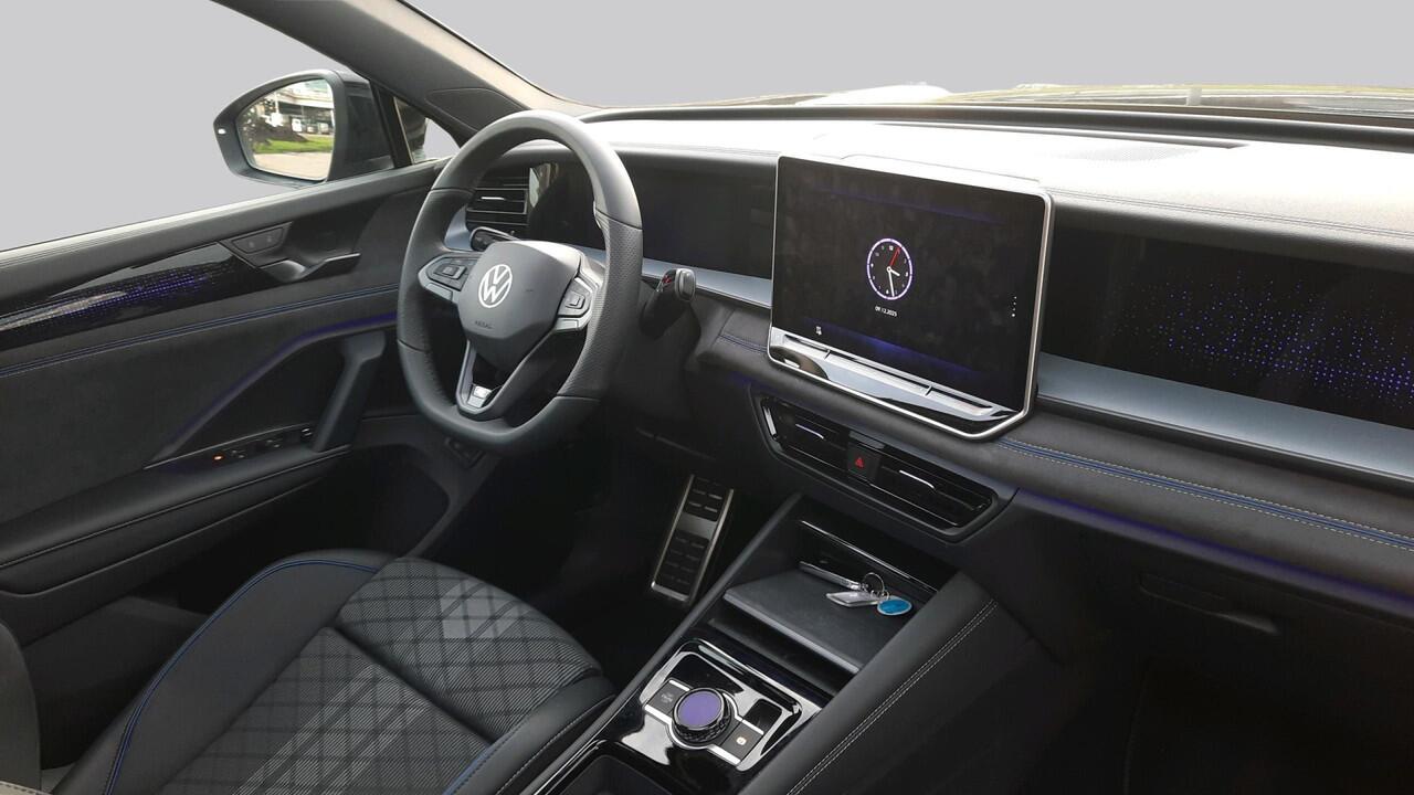 Volkswagen Tayron 1.5 eHybrid R-Line Edition | Design pakket | Black Style | Assistance pakket+ beschikbaarheid in overleg