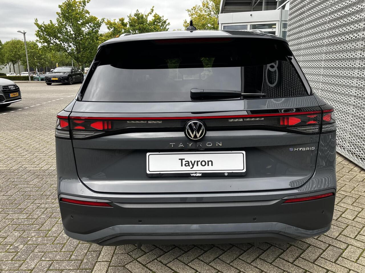 Volkswagen Tayron Life Edition 1.5 eHybrid 150 kW / 204 PK SUV 6-DSG
