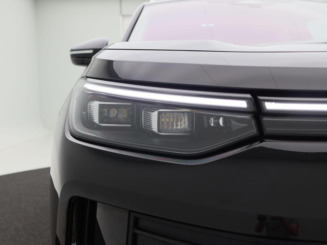 Volkswagen Tayron 1.5 eHybrid 204 Pk Automaat Life Edition | Full LED | Trekhaak | 18 Inch | Stoelverwarming | Privacy Glass