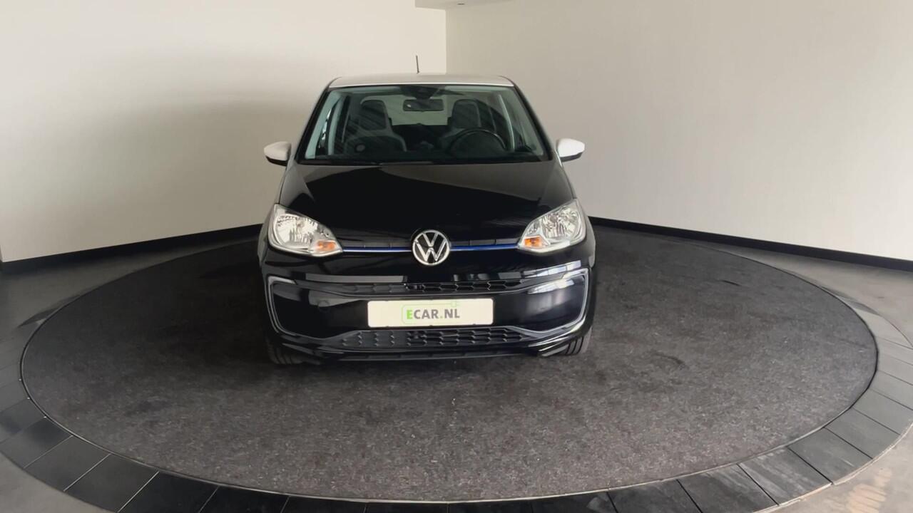 Volkswagen UP! e-Up! e-up! Style | Black & White | Winterpakket | Parkeercamera | SoH (batterijcheck) 93 % score!