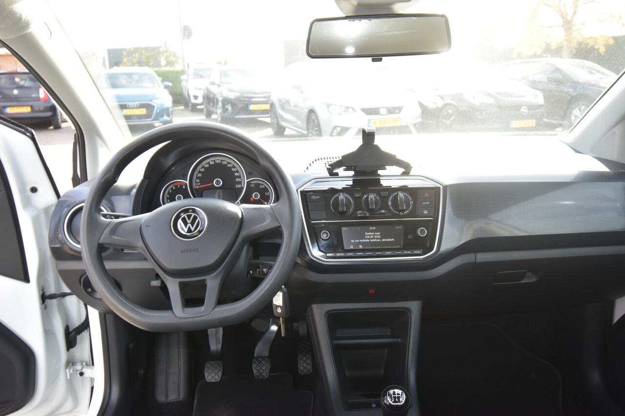 Volkswagen UP! 1.0 BMT take up! , AIRCO , BL TOOTH , RADIO , EL VOOR ,