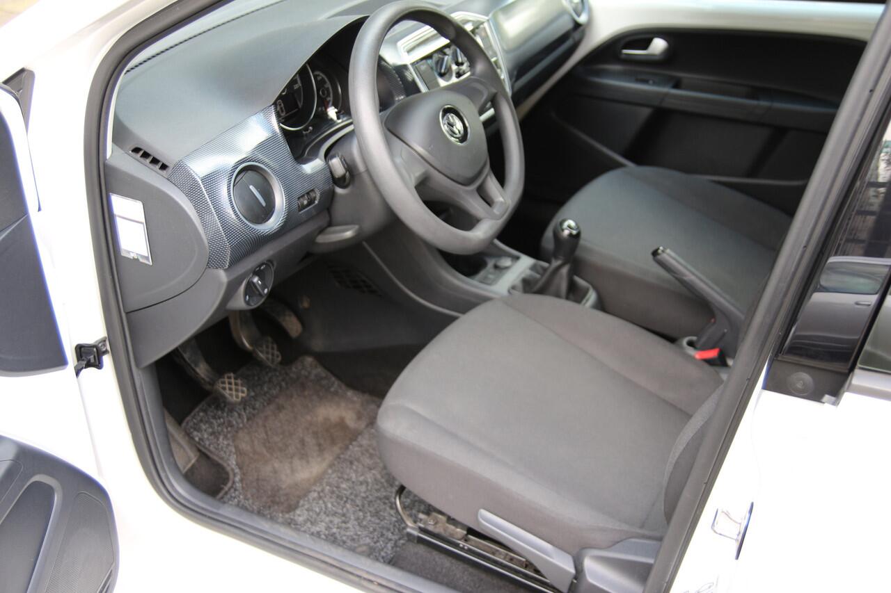 Volkswagen UP! 1.0 BMT 60pk move up! | NL-auto | 5 deuren | Airco | Navigatie | Elek. ramen | Centr. deurvegr. | Bluetooth |