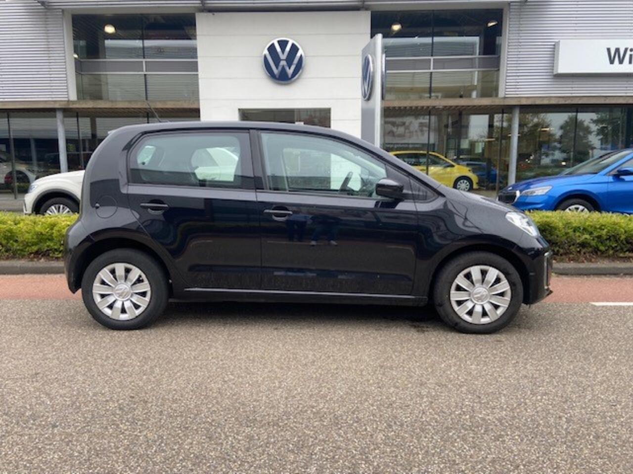 Volkswagen UP! e-Up! e-up! / Camera / Cruise control / Clima / Stoelverwarming / SOH 90%