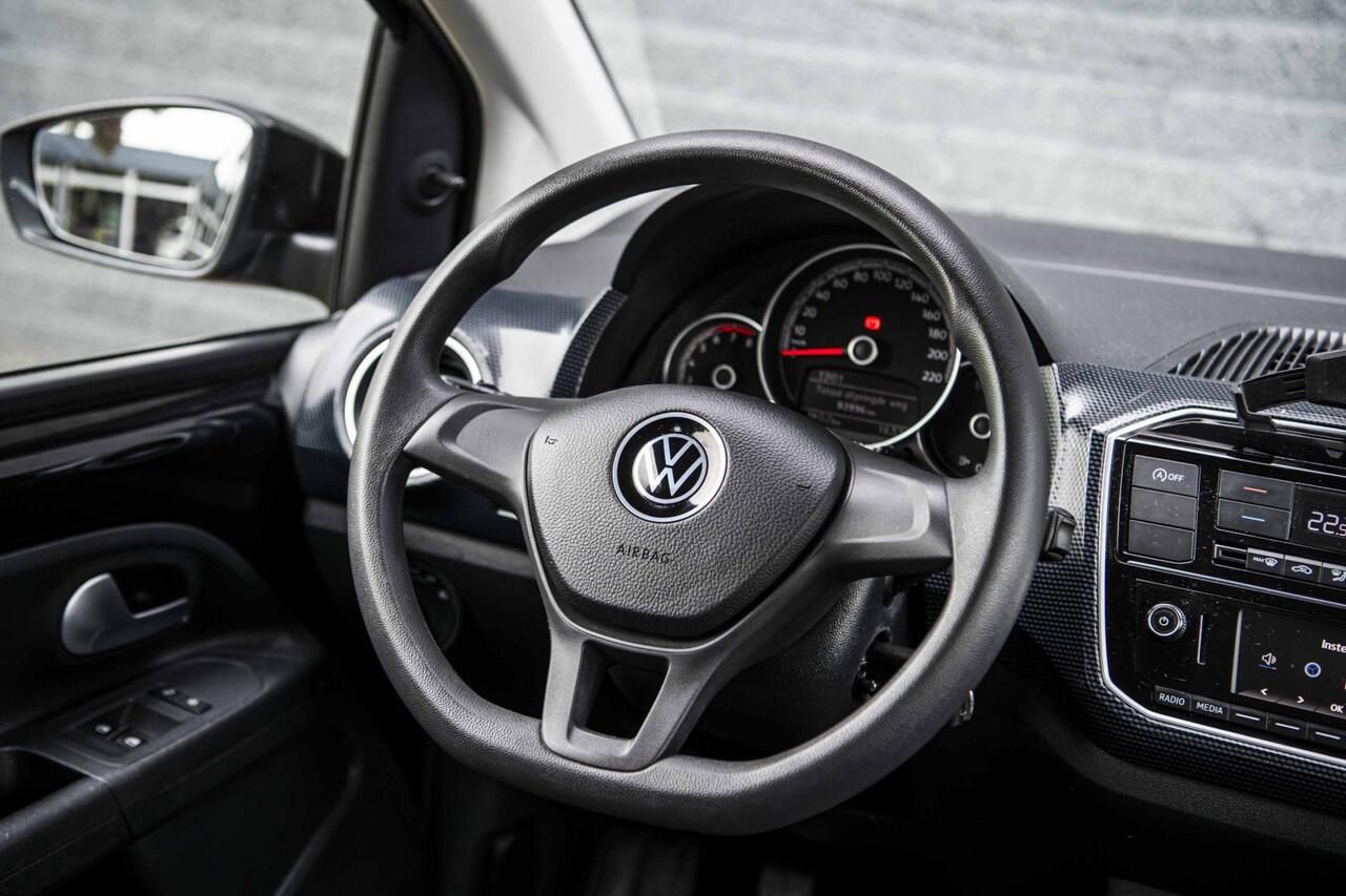 Volkswagen UP! 1.0 BMT move up! | Camera | Cruise Control | Climate Control