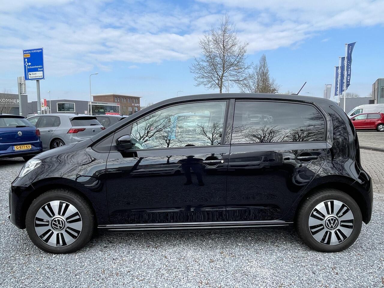 Volkswagen UP! e-Up! e-up! Style Plus (Camera,Clima,Cruise,Pdc,Stoelverw)