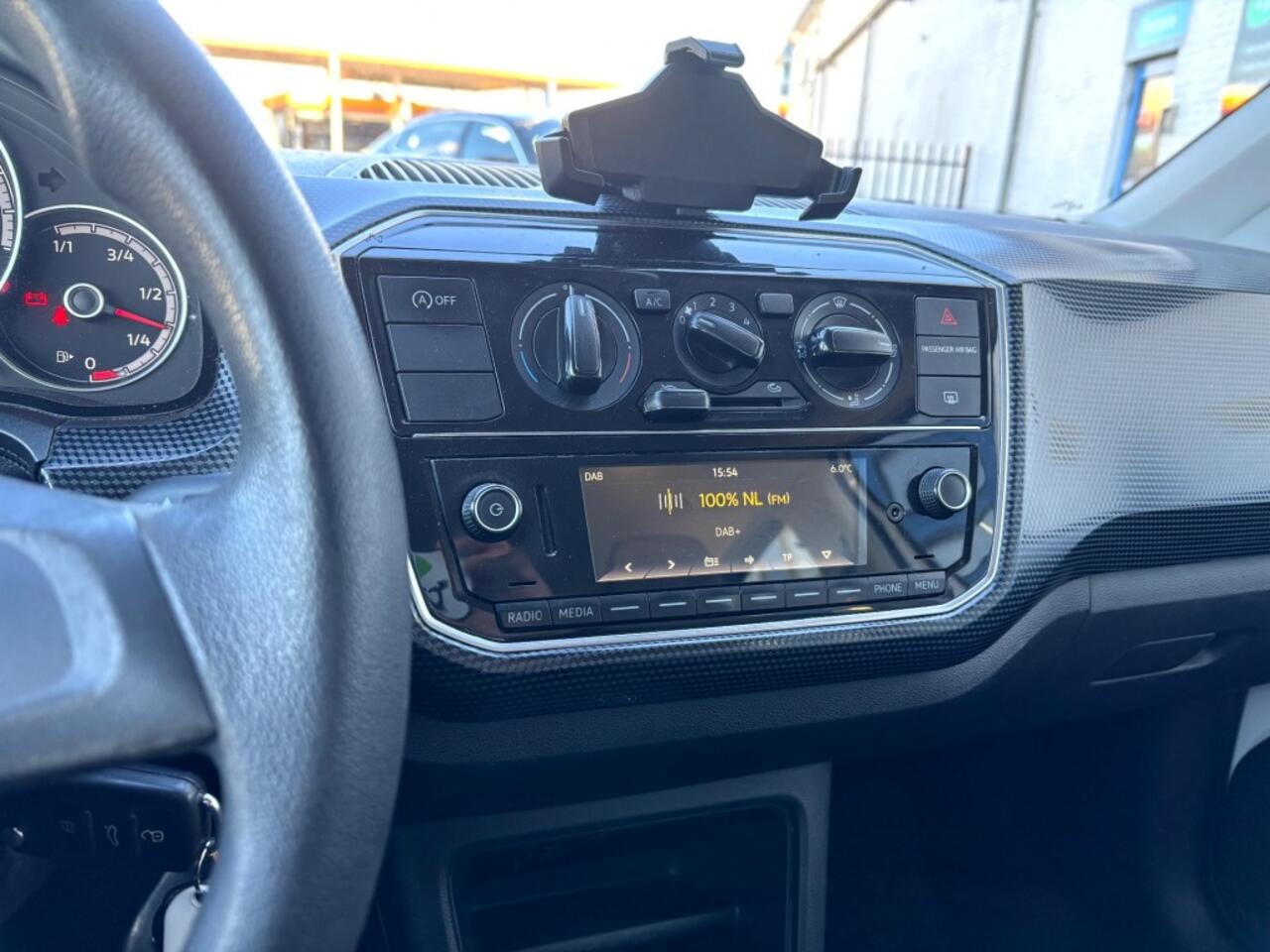 Volkswagen UP! 1.0 BMT MOVE UP!