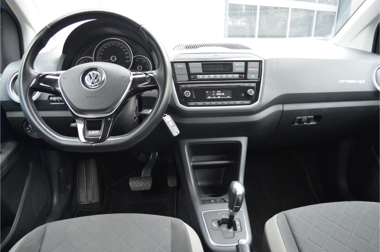 Volkswagen UP! 1.0 BMT high up! AUTOMAAT !!!