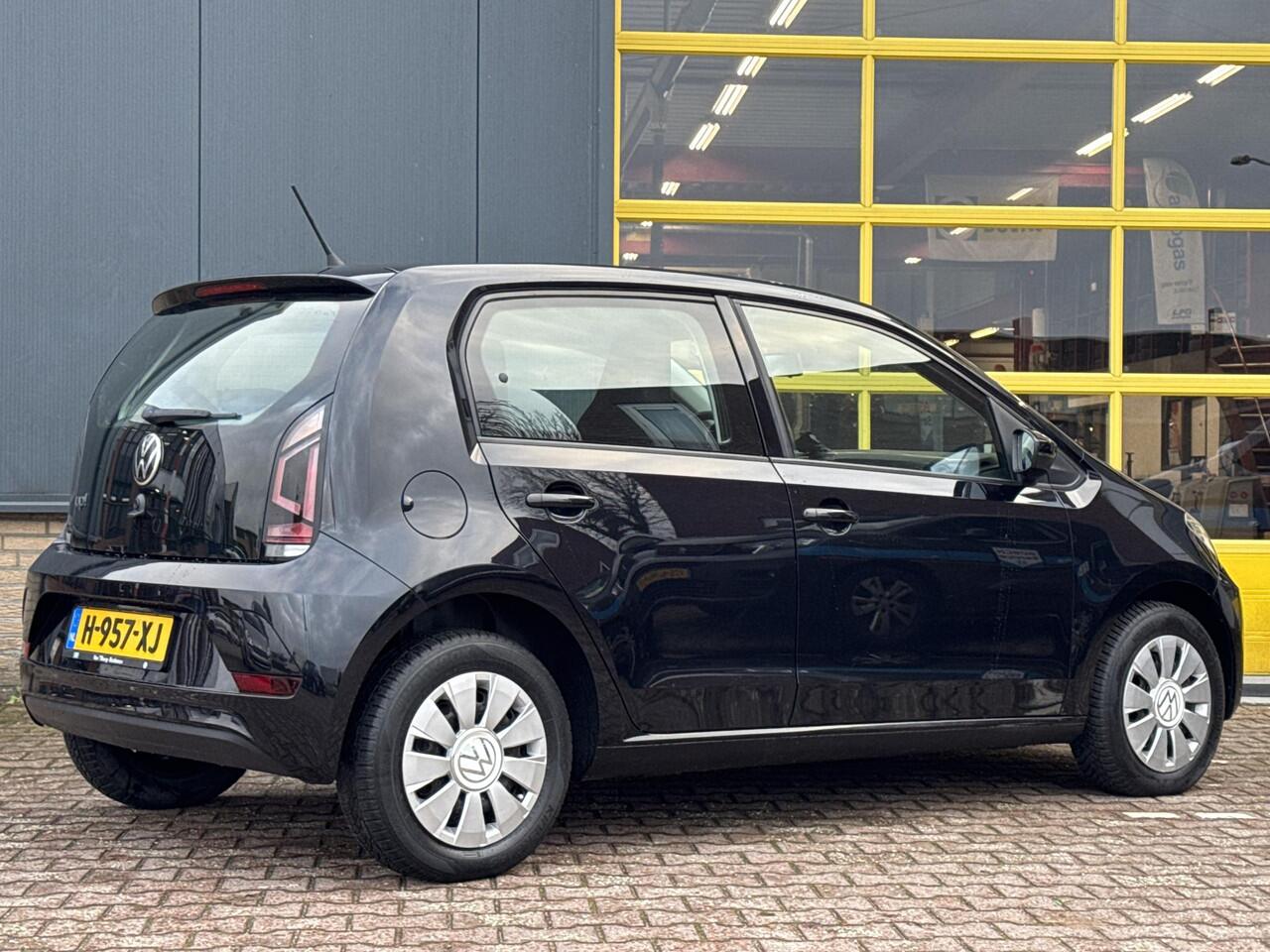 Volkswagen UP! 1.0 / Incl 12 maanden Bovag garantie