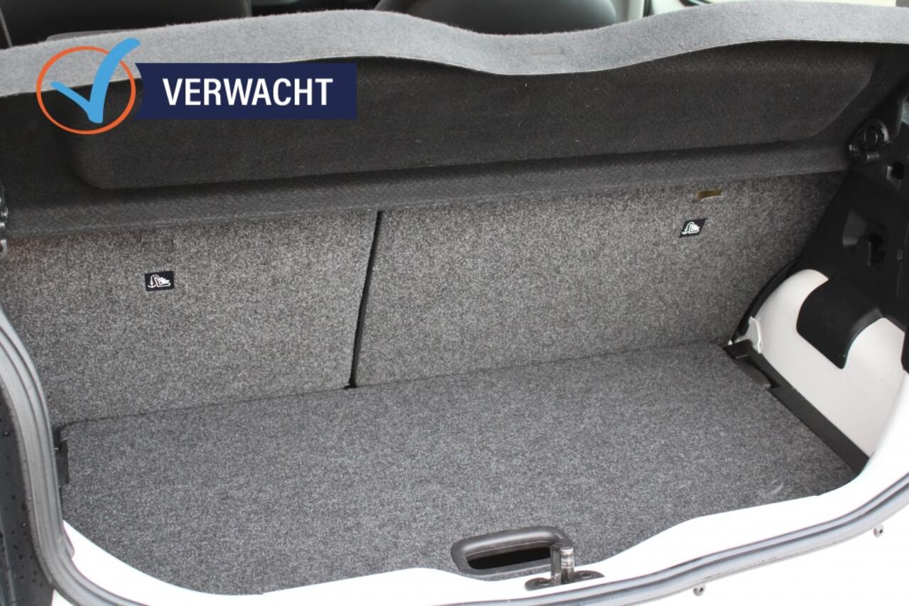 Volkswagen UP! 1.0 BMT move up!