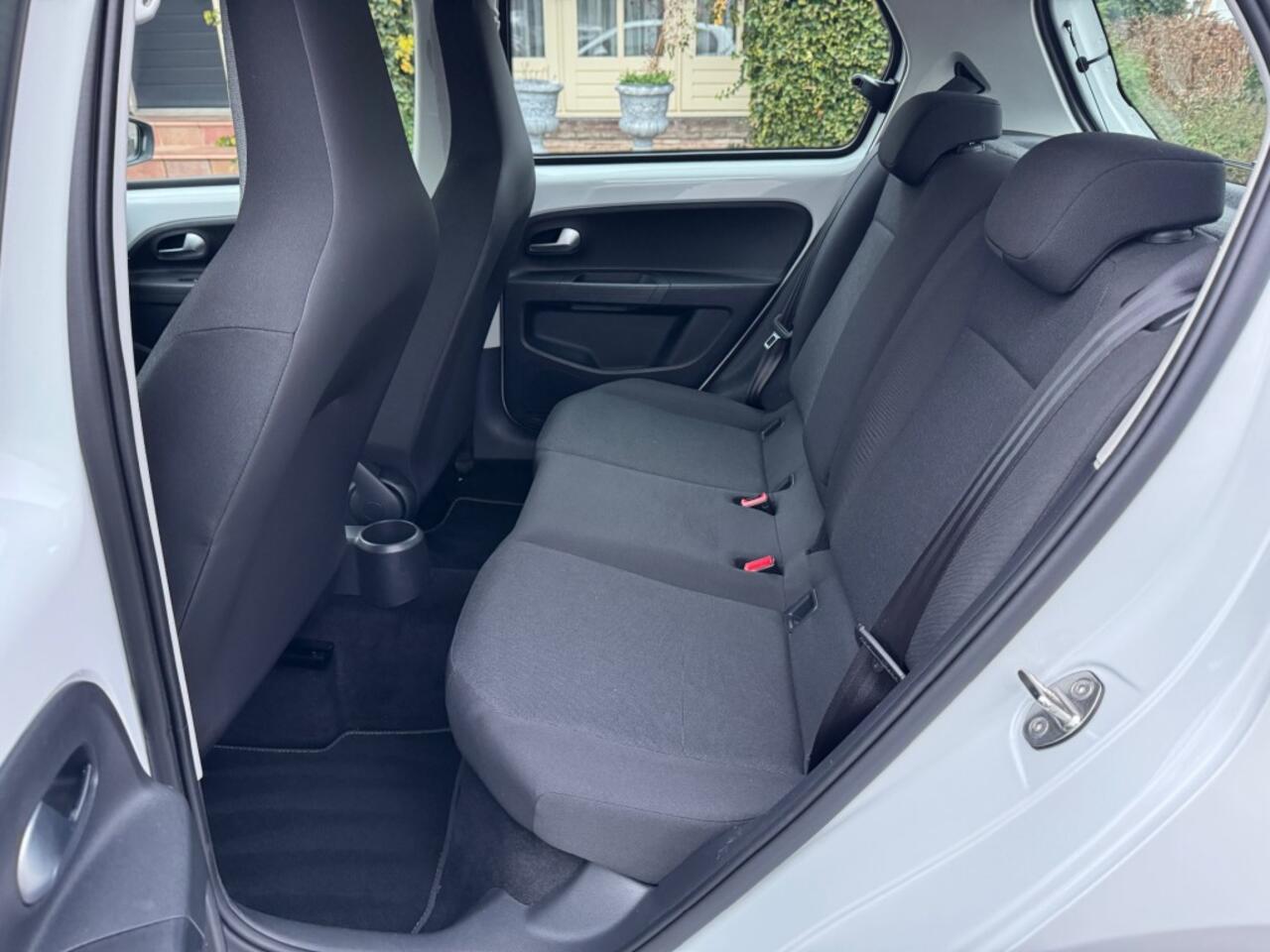 Volkswagen UP! 1.0 BMT MOVE UP! 5-drs Airco