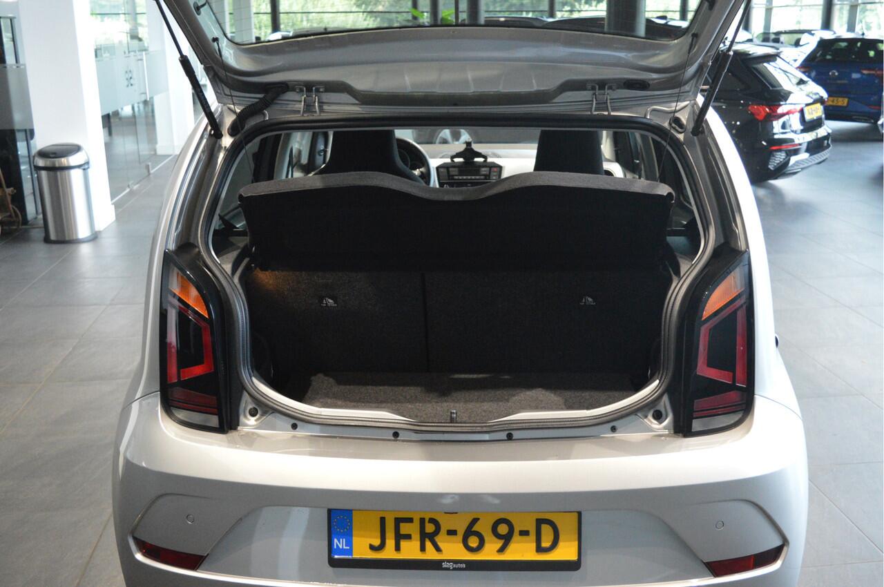 Volkswagen UP! 1.0 MOVE clima cruise pdc lichtmetaal !!