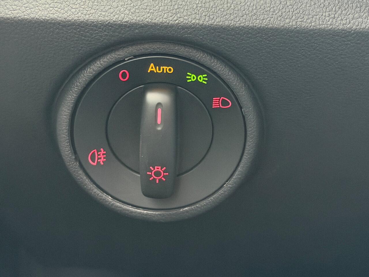 Volkswagen UP! 1.0 5-deurs | Camera | Cruise | Airco | Bluetooth | PDC | Rijklaar incl. 1 jaar Bovag garantie