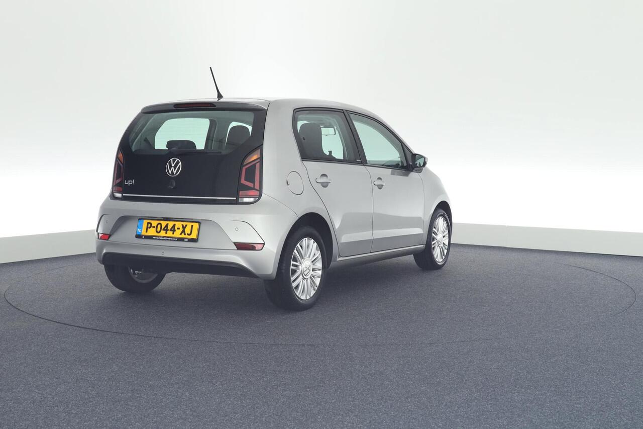 Volkswagen UP! 1.0 60pk Cruise Control Camera Parkeersensoren