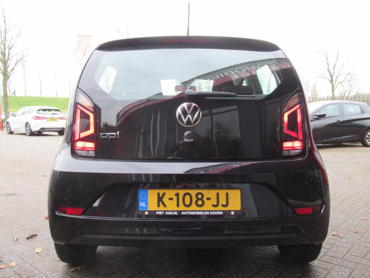 Volkswagen UP! 1.0 BMT move up! | Airco | Bluetooth | 1ste Eigenaar | Incl. BOVAG Garantie | LED Dagrijverlichting | Metallic lak |