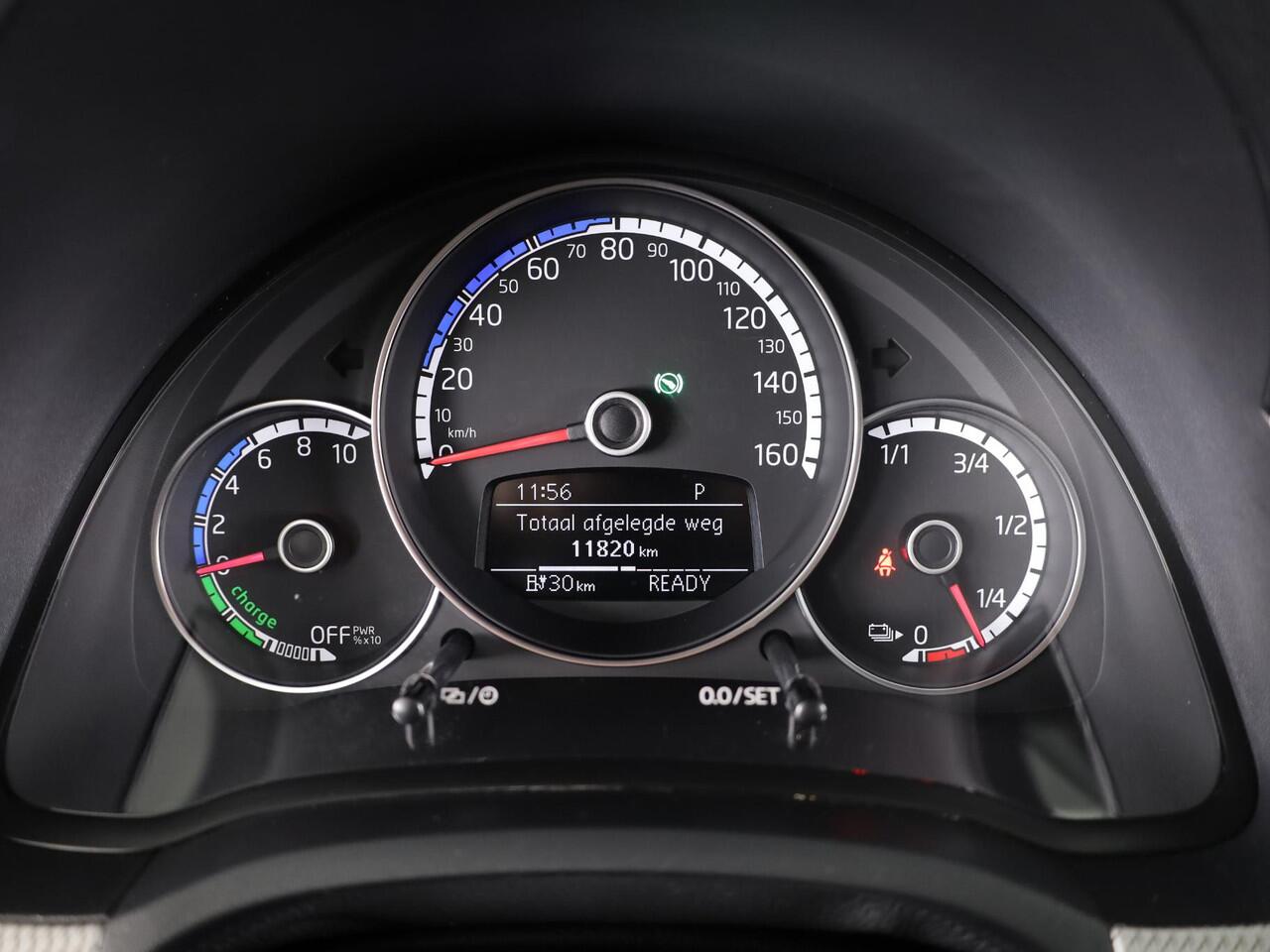 Volkswagen UP! e-Up! e-up! Style 83 pk | Navigatie via App | Autom. airco | Parkeersensoren achter | Achteruitrijcamera | Cruise control | Stoelverwarming |