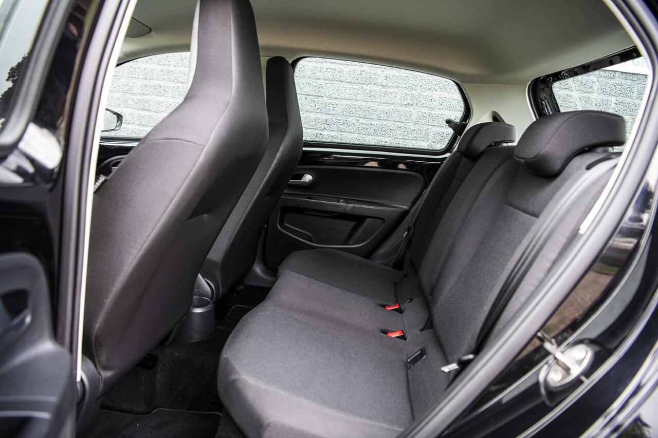 Volkswagen UP! 1.0 BMT move up! | Camera | Cruise Control | Climate Control