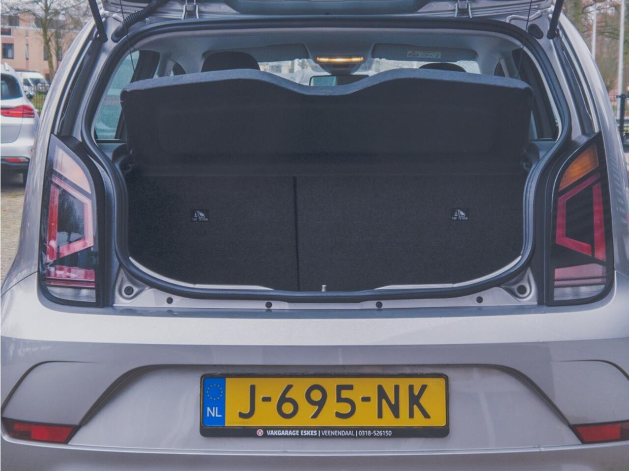 Volkswagen UP! 1.0 BMT move up! Airco en 5 drs.