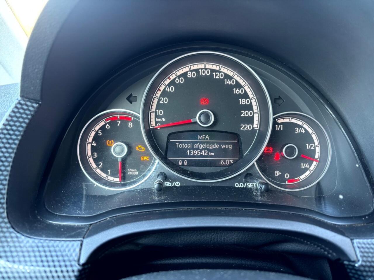 Volkswagen UP! 1.0 BMT MOVE UP!