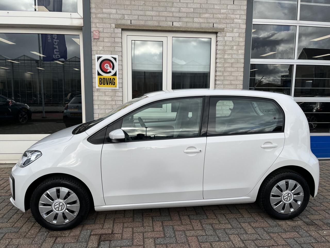Volkswagen UP! 1.0 BMT move up! / 5 DEURS/ BLUETOOTH/ AIRCO/ ZEER ZUINIG/ DAB/ CARKIT