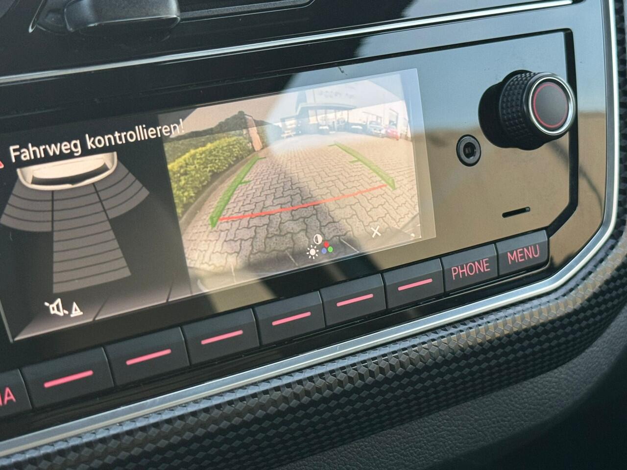 Volkswagen UP! 1.0 camera, airco, stoelverw, cruise