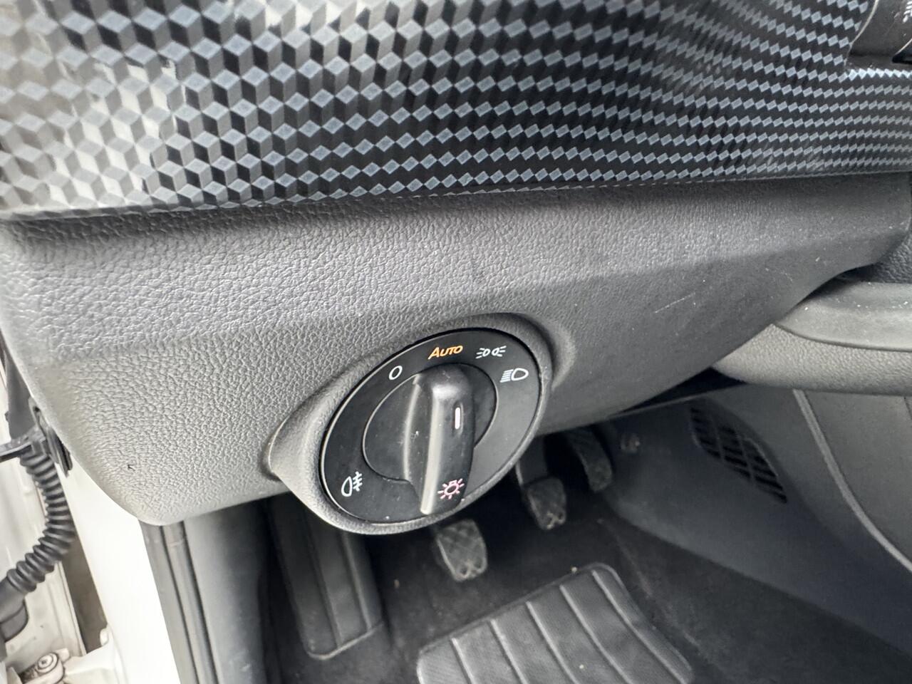 Volkswagen UP! 1.0 MPI 60pk BMT move up! Airco Elektrische spiegels