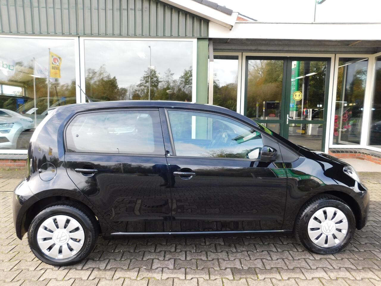 Volkswagen UP! 1.0 MPI 65PK MOVE UP! All-in Prijs! 1 jaar garanti