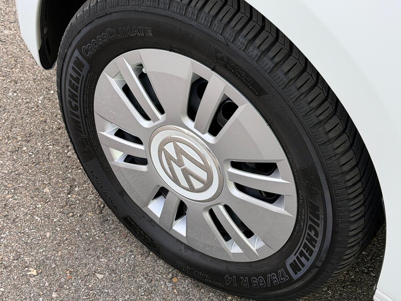 Volkswagen UP! 1.0 BMT move up! 5-deurs | Airco | Bluetooth | Rijklaar incl. 1 jaar Bovag garantie