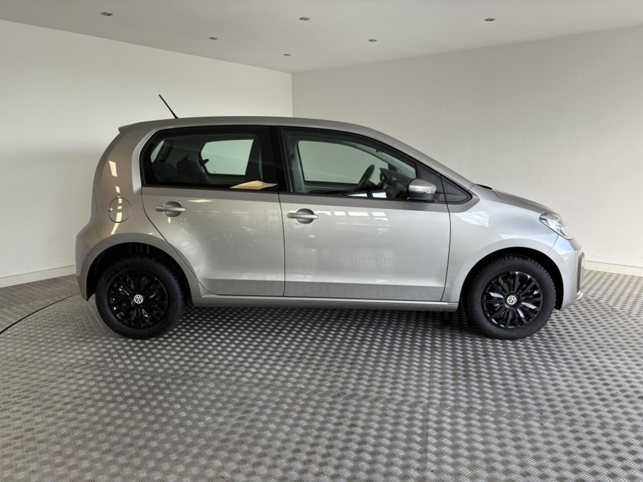 Volkswagen UP! 1.0 BMT High up! Climate control, Camera, Cruise